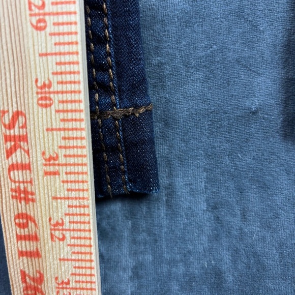 NWT Shyanne Women’s Dark Blue Mid-Rise Trouser Jeans 28 x 32 - Picture 6 of 15